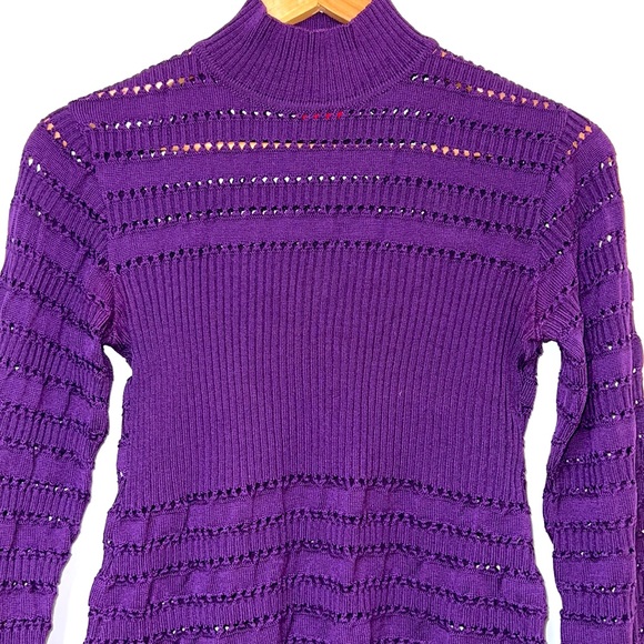 💥TOPS SALE💥 CHRISTIAN LACROIX TURTLENECK SWEATER IN PURPLE - Picture 2 of 4